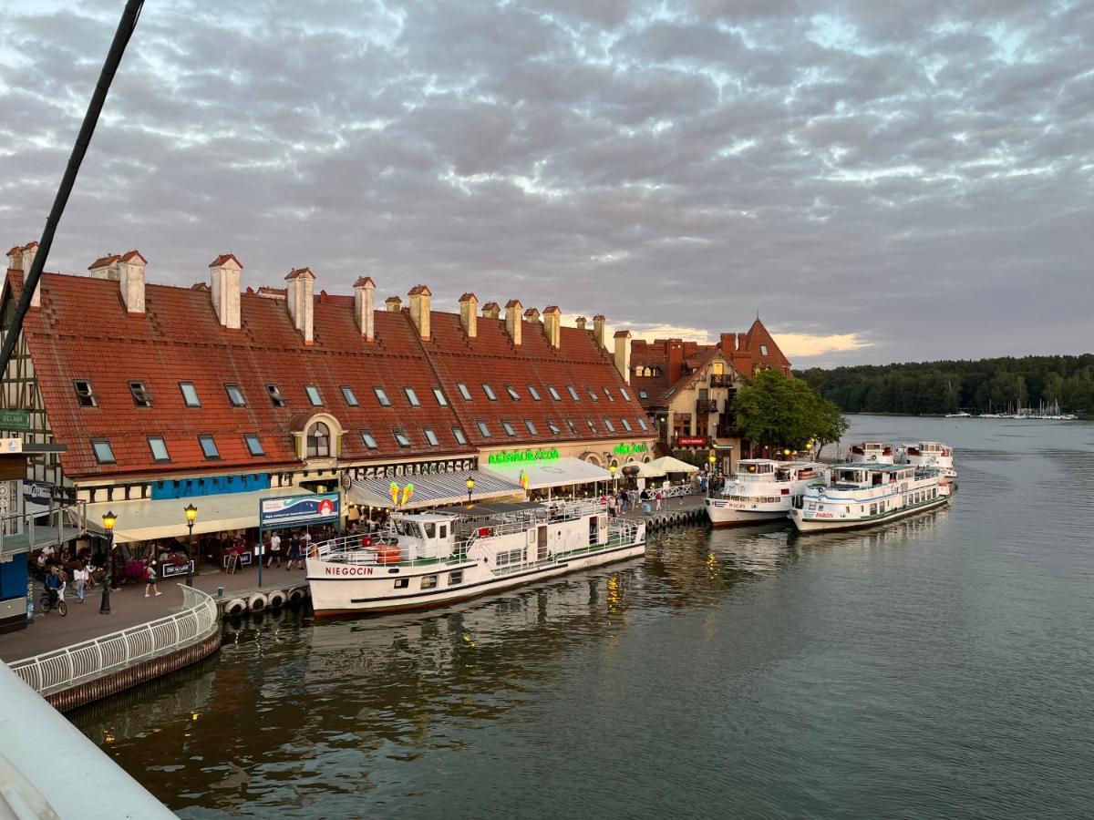 Sunrise Apartment Mikołajki